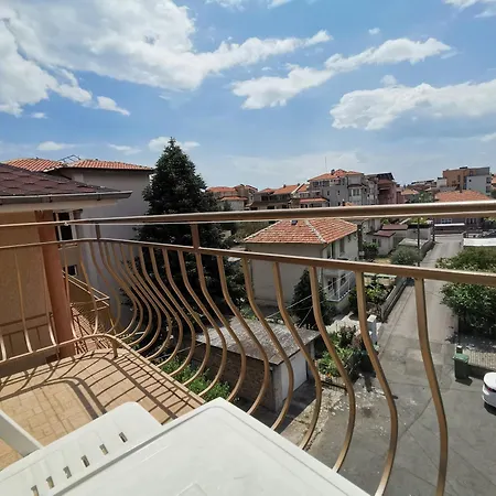 Georgieva Гостевой дом Равда