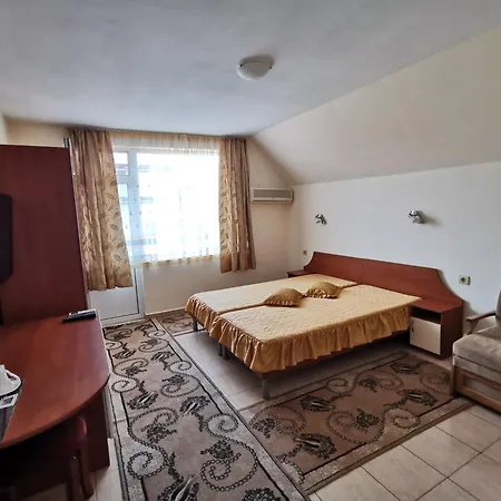 Georgieva 2* رافدا
