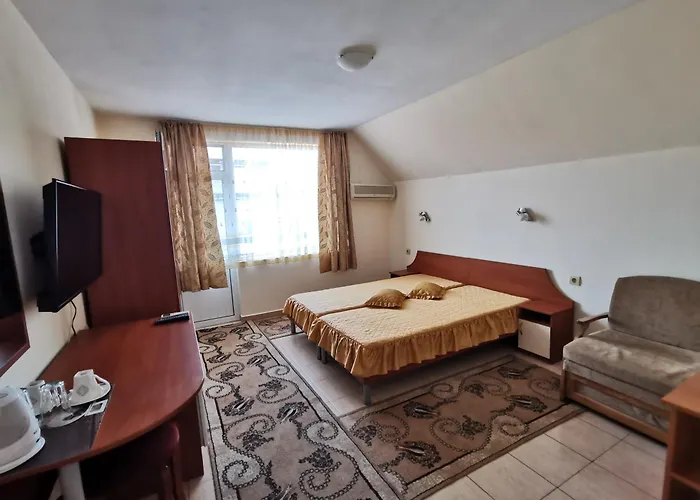 Georgieva 2* ラヴダ